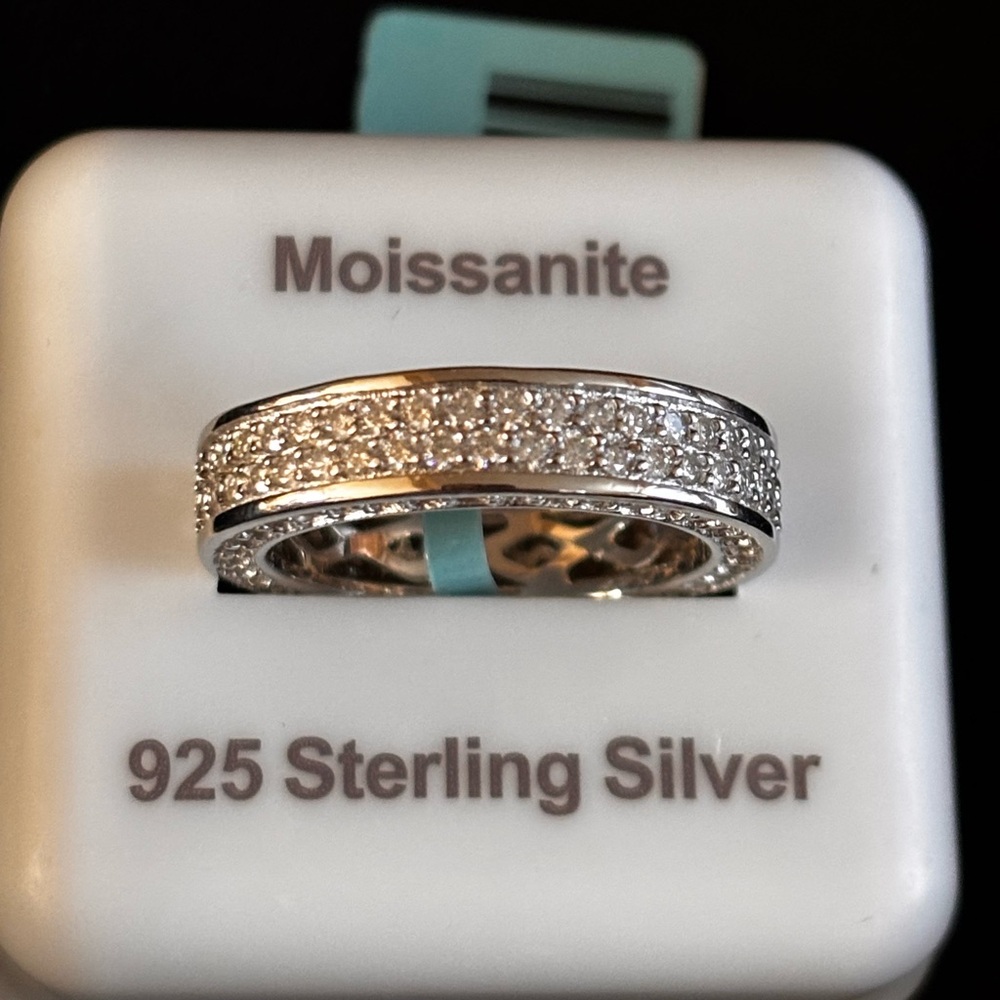 Moissanite Sterling Silver Ring UNISEX